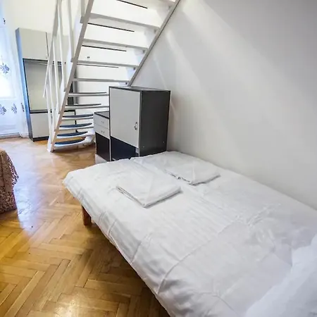 Keleti Center Big Flat Bedroom Private Use * בודפשט