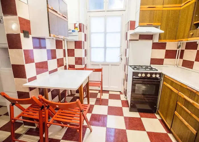 Homestay Keleti Center Big Flat Bedroom Private Use *